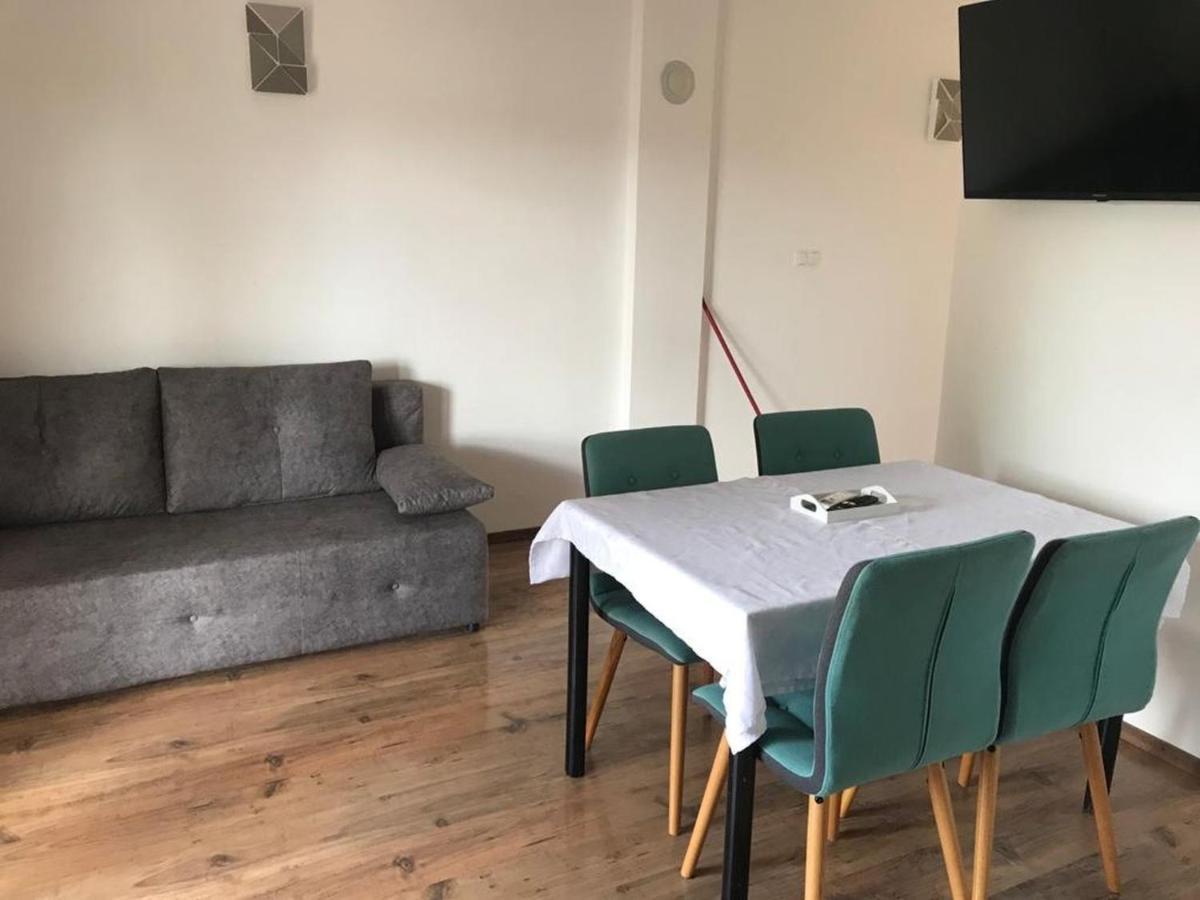 Holiday Apartment Lungomare بريفلاكا المظهر الخارجي الصورة